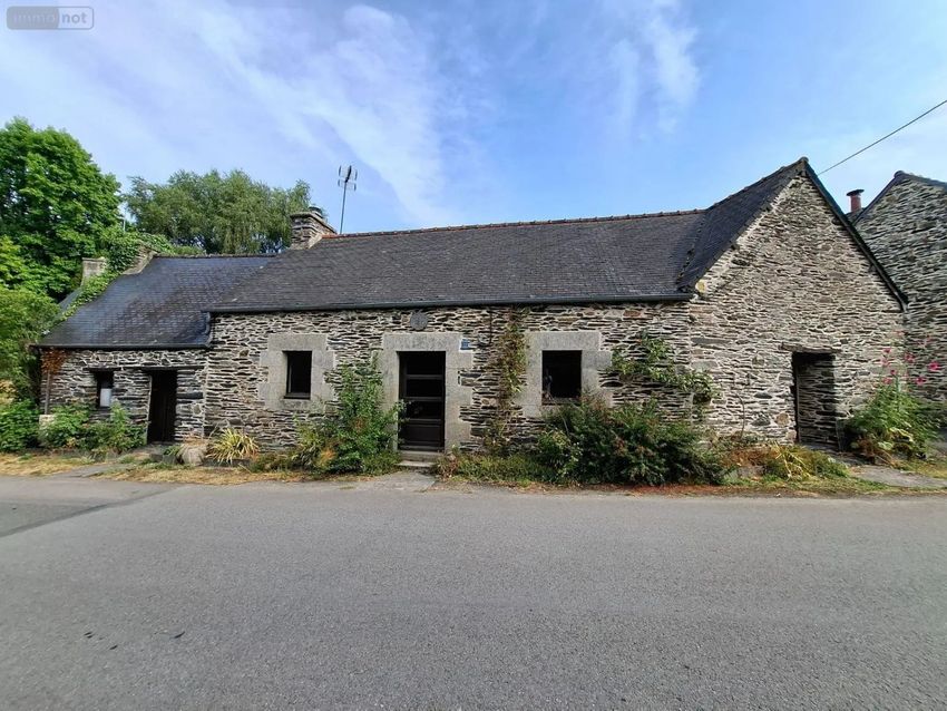 Image Façade à  maison mitoyenne de Caurel