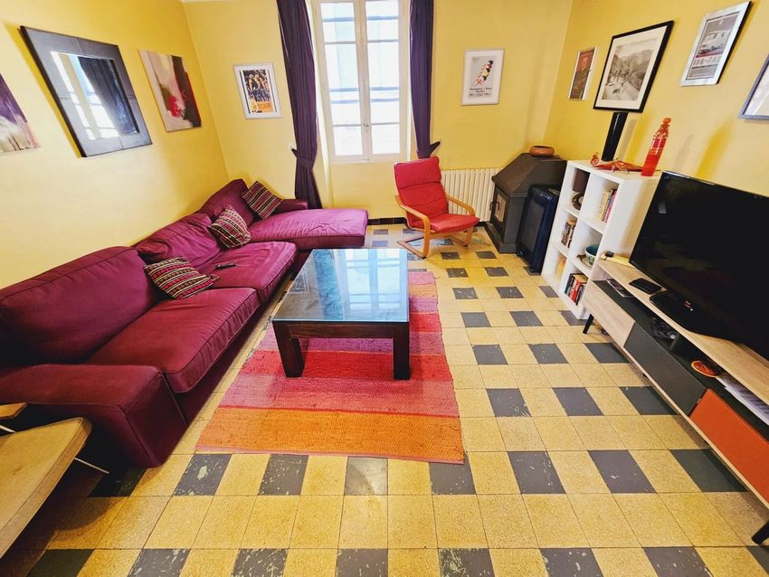 Image Salon à  maison de village de Quillan