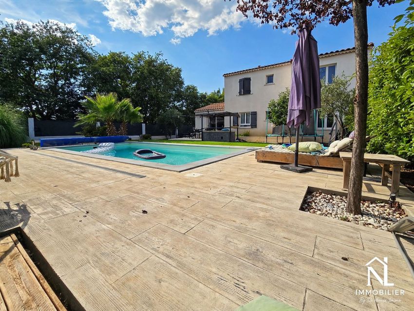 Image Piscine à  villa de Forcalqueiret
