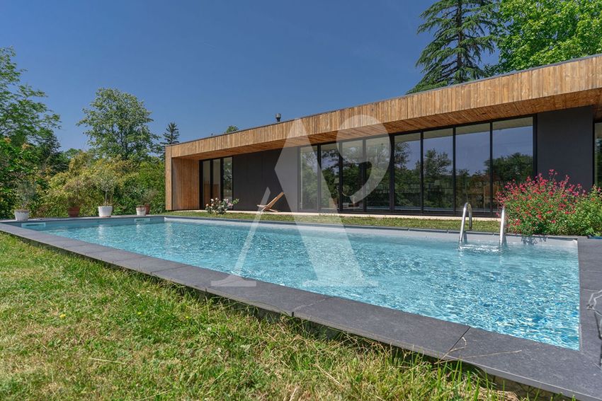Image Piscine à  maison d'architecte de Camblanes-et-Meynac