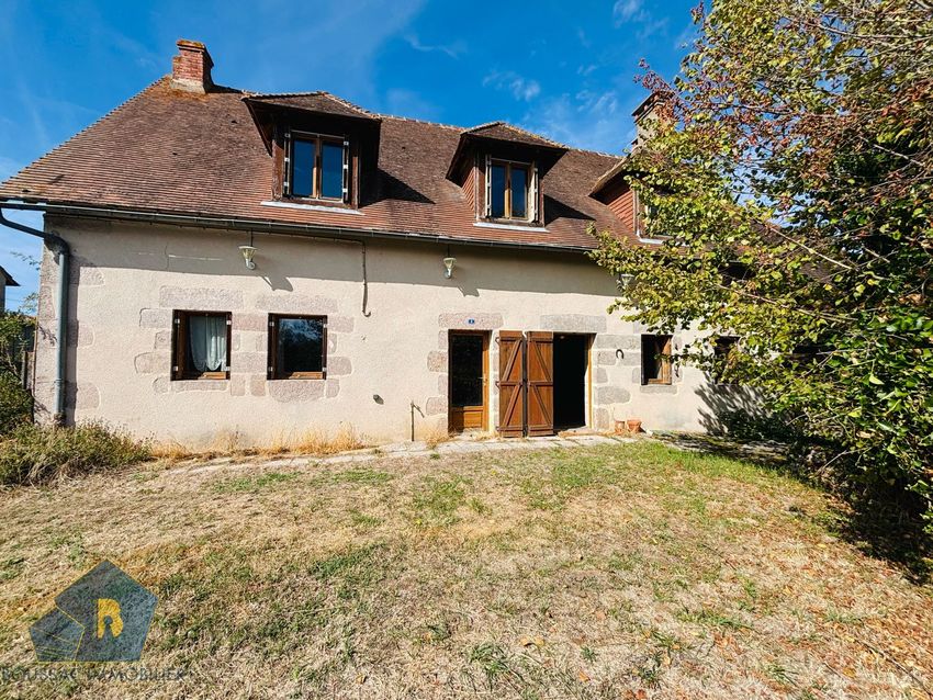 Image Façade à  maison individuelle de Toulx-Sainte-Croix