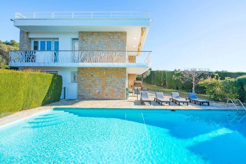 Image Piscine à  villa de Cagnes-sur-Mer