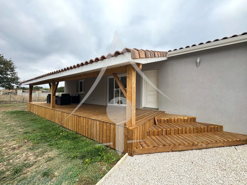 Image Façade à  maison individuelle de Noé