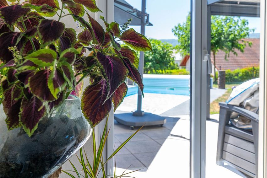 Image Terrasse à  villa de Thusy