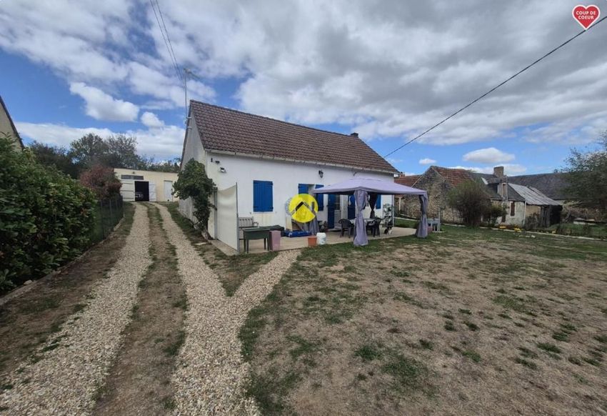 Image Façade à  maison individuelle de Saint-Hilaire-en-Lignières