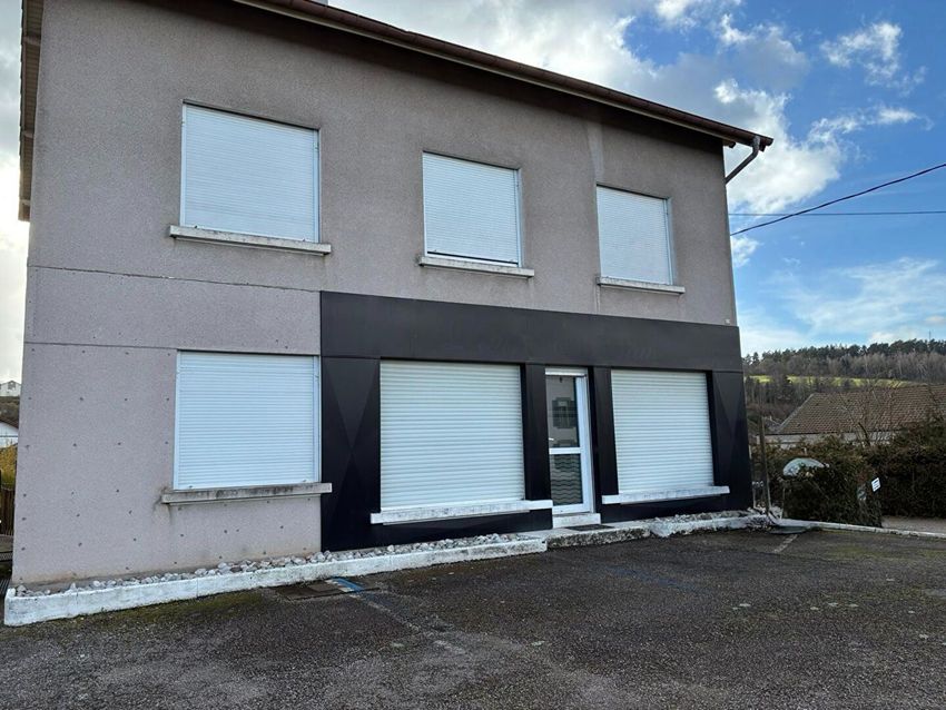 Image Façade à  maison individuelle de Pouxeux