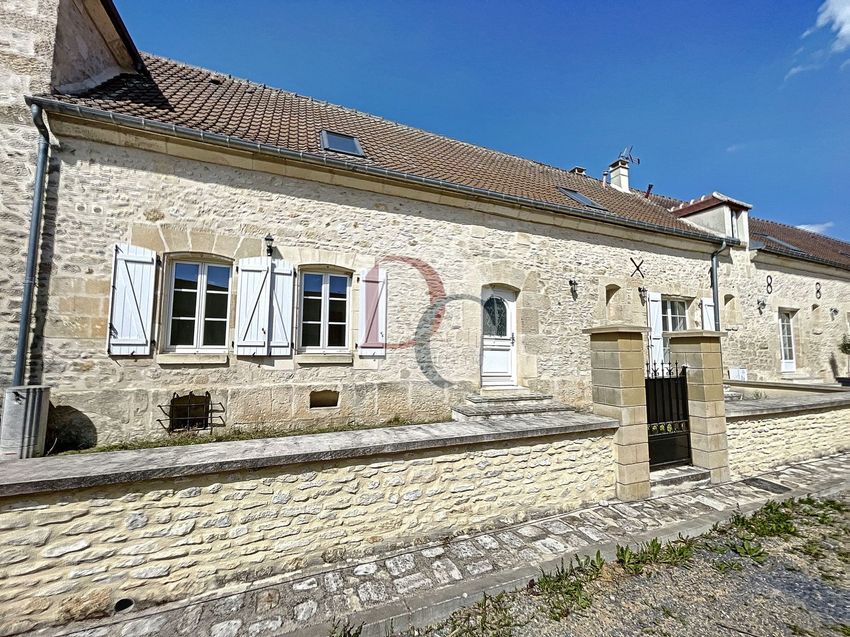 Image Façade à  maison individuelle de Senlis
