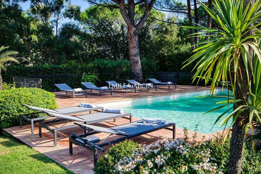 Image Piscine à  villa de Gassin
