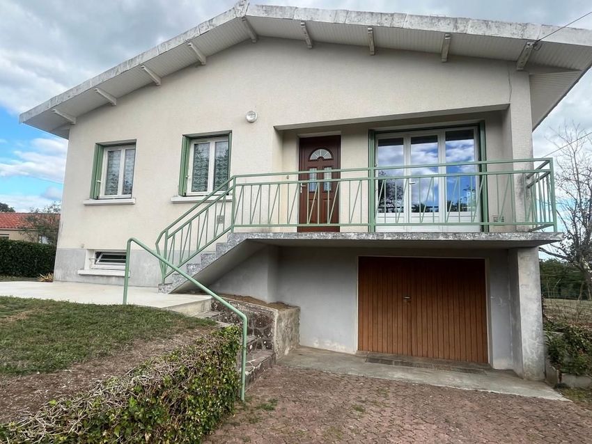 Image Façade à  maison individuelle de Chabrac