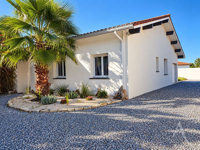 Image Façade à  maison individuelle de Tosse