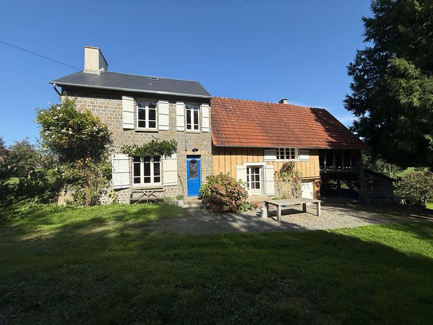 Image Façade à  maison individuelle de Les Cresnays