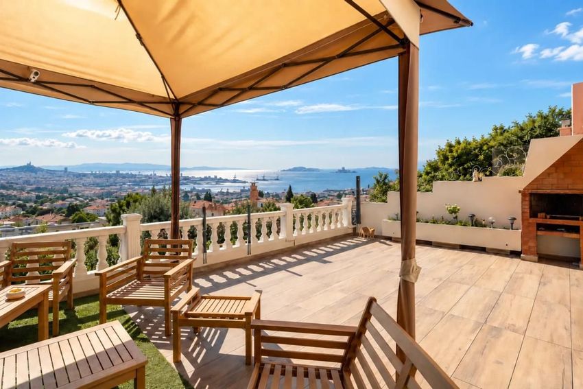 Image Terrasse à  maison individuelle de Marseille 15e Arrondissement