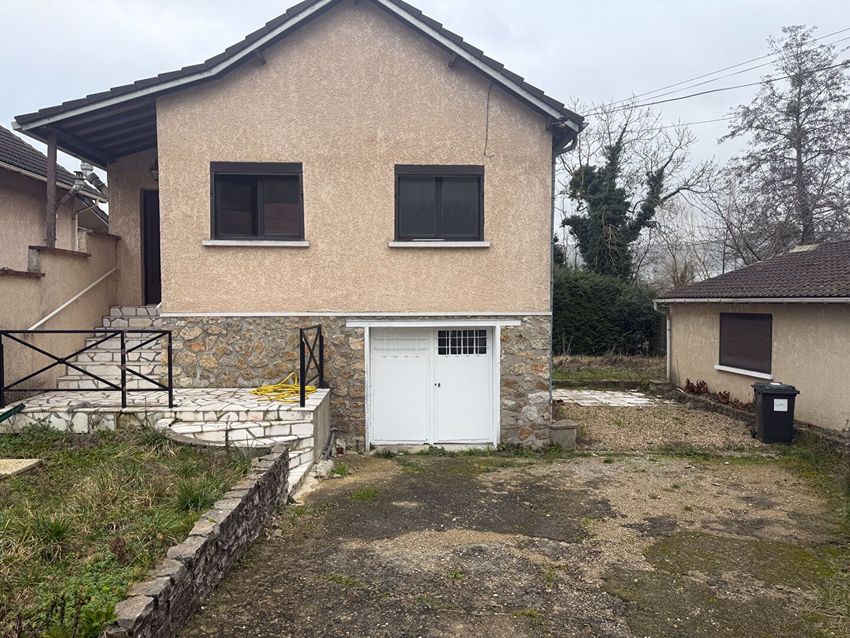 Image Façade à  maison individuelle de Cergy