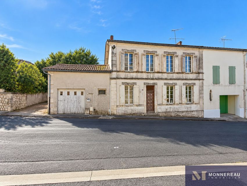 Image Vue à  maison individuelle de Saint-Maigrin