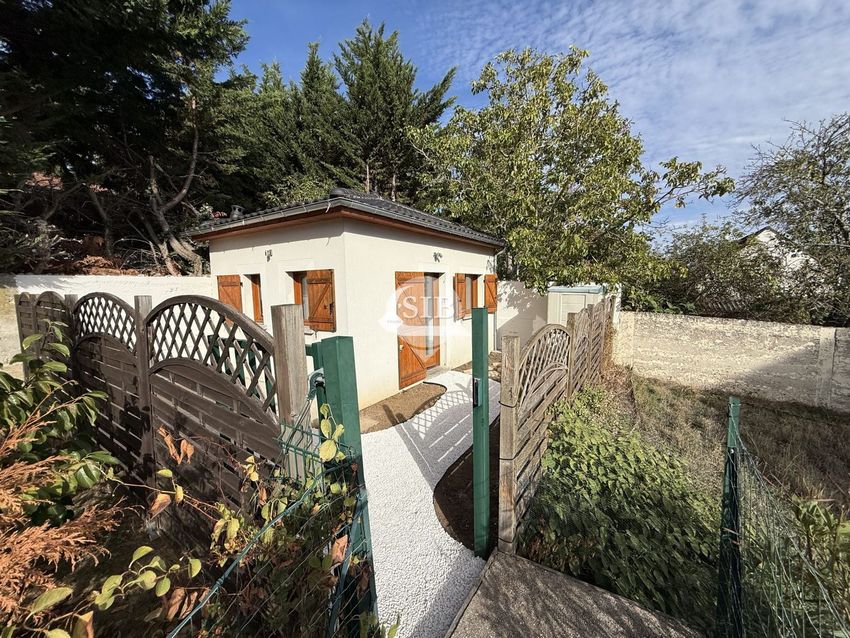 Image Façade à  maison individuelle de La Ville-du-Bois