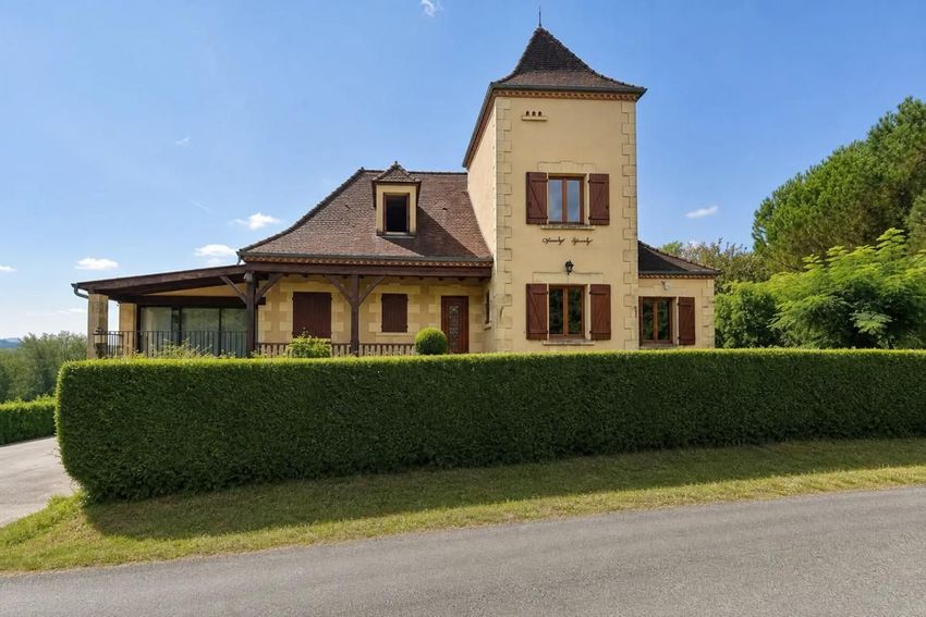 Image Façade à  maison individuelle de Marquay