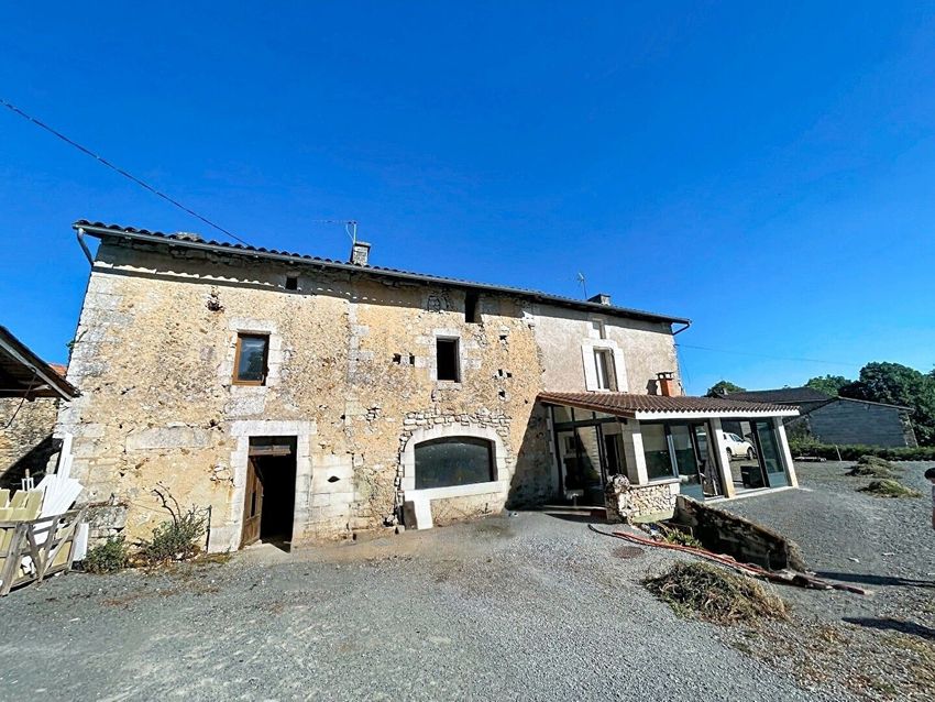 Image Façade à  maison individuelle de Villars