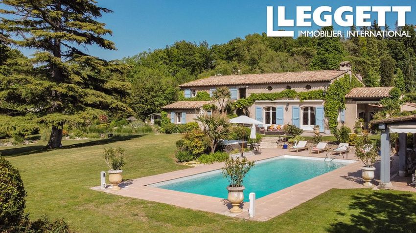 Image Piscine à  maison individuelle de Châteauneuf-Grasse