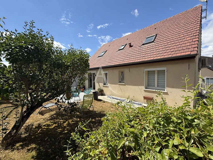 Image Façade à  maison mitoyenne de Pamfou