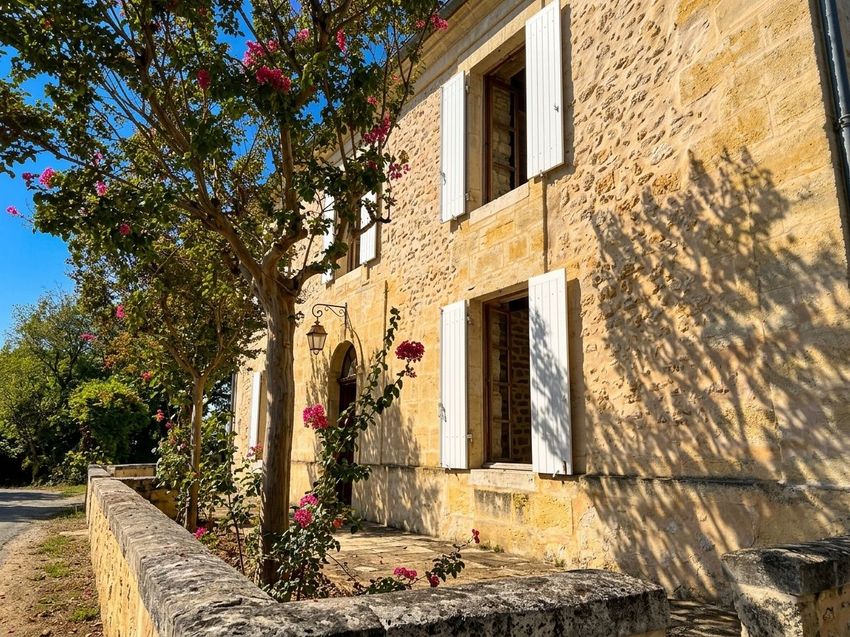 Image Façade à  maison individuelle de Baurech