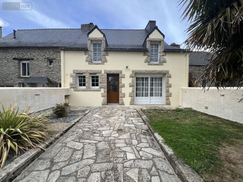Image Façade à  maison individuelle de Montertelot