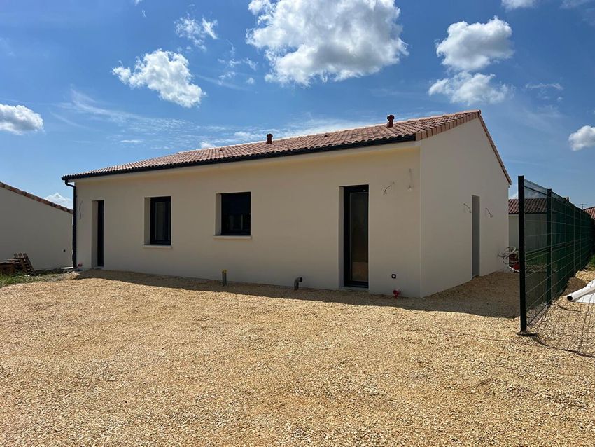 Image Façade à  maison individuelle de Frespech