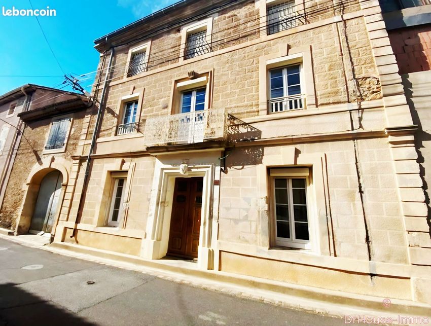 Image Vue à  villa de Montouliers