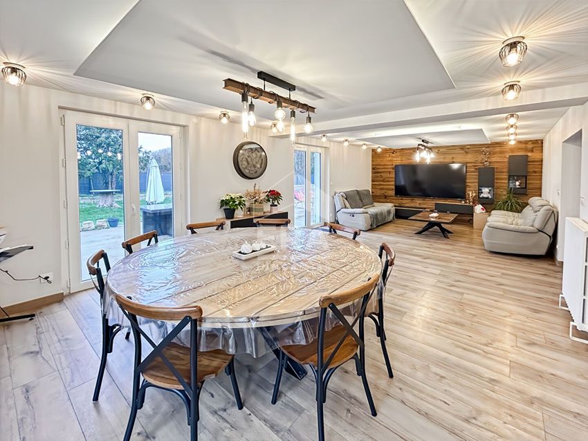 Image Salon à  maison individuelle de Janville-sur-Juine