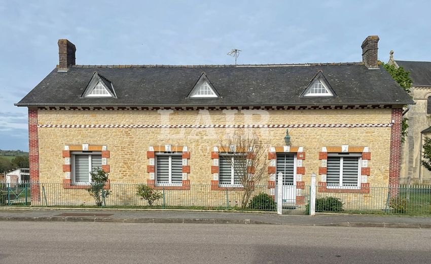 Image Façade à  maison individuelle de Mortagne-au-Perche