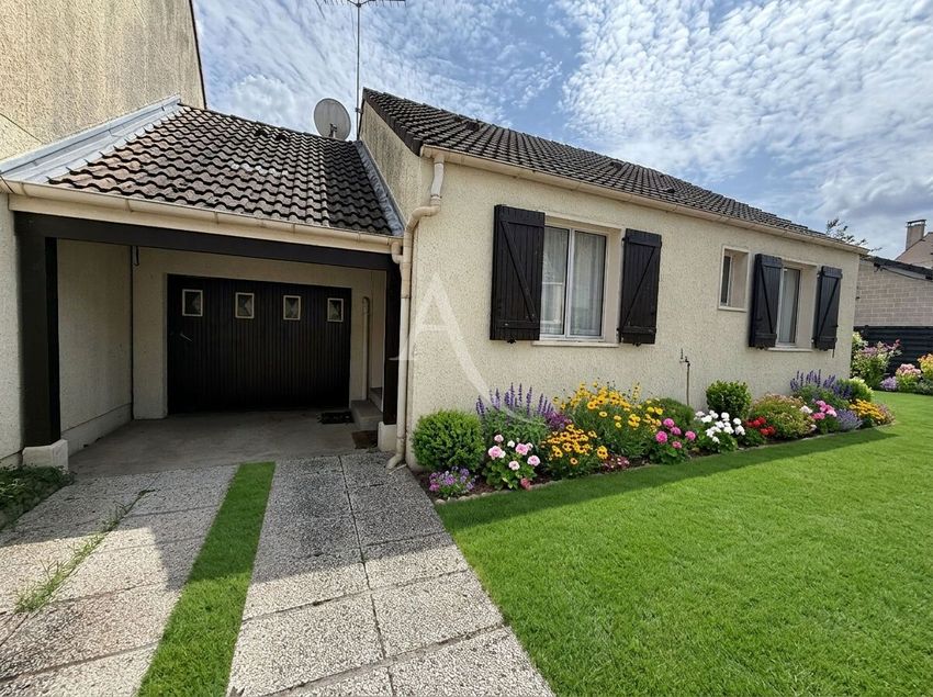 Image Façade à  maison individuelle de Ozoir-la-Ferrière
