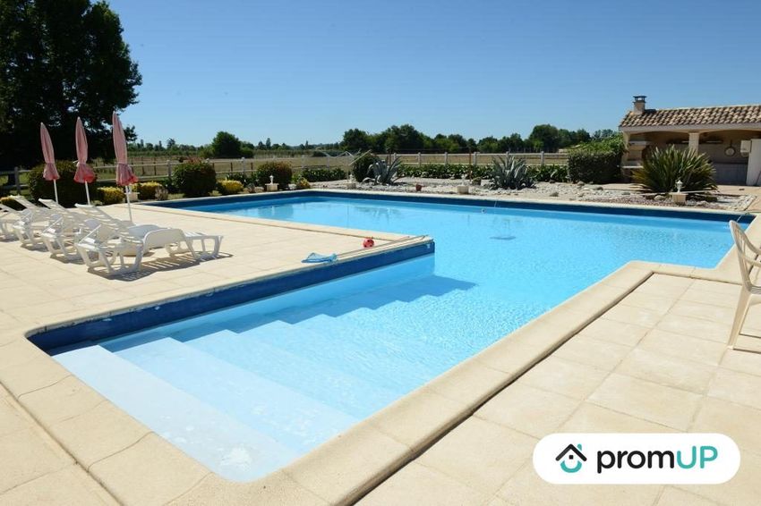 Image Piscine à  maison individuelle de 940 Route de Lartigue