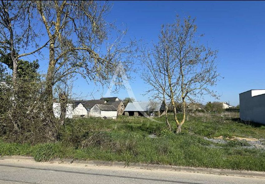 Image de terrain à Montreuil-Juigné