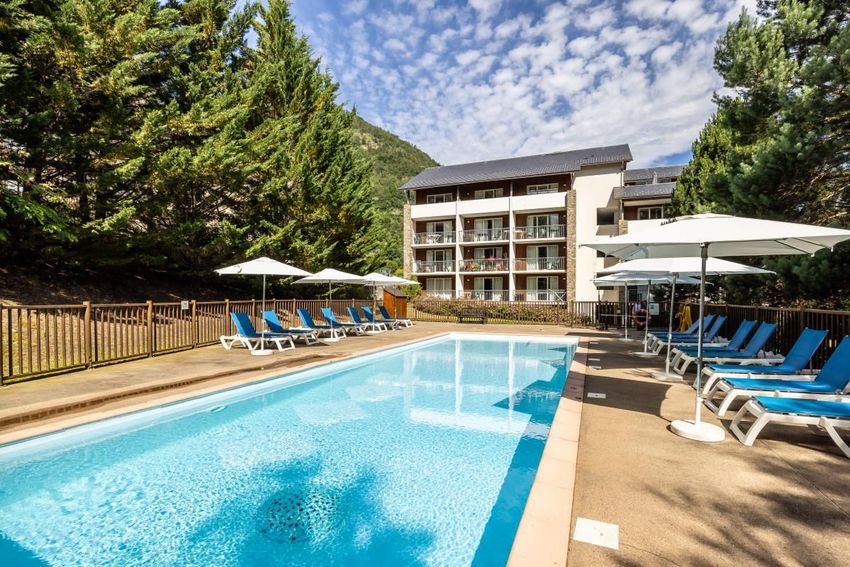 Image Piscine à appartement de Ax-les-Thermes