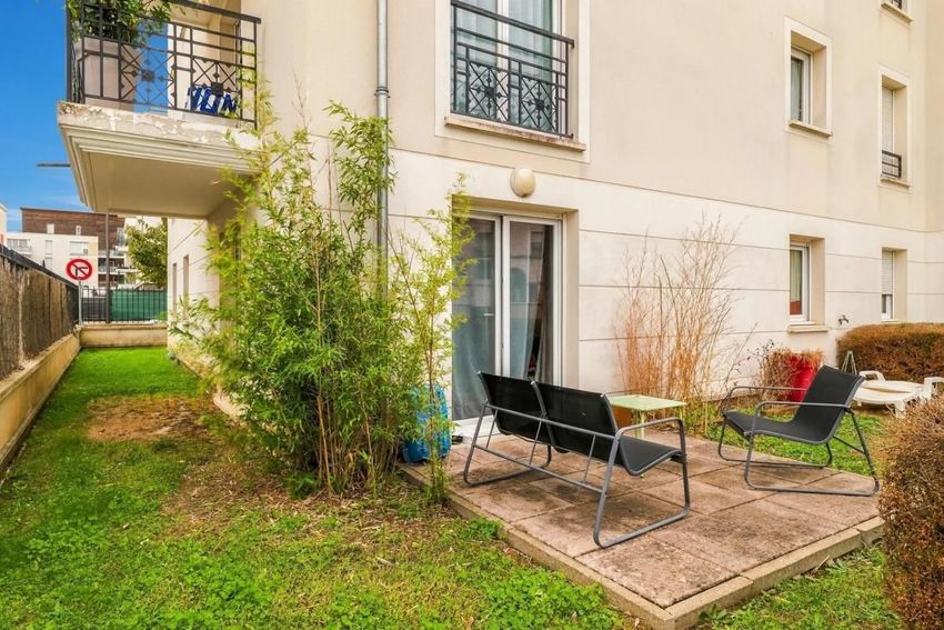 Image Façade à appartement de Lucé