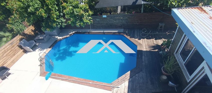 Image Piscine à  maison individuelle de Saint-Pierre