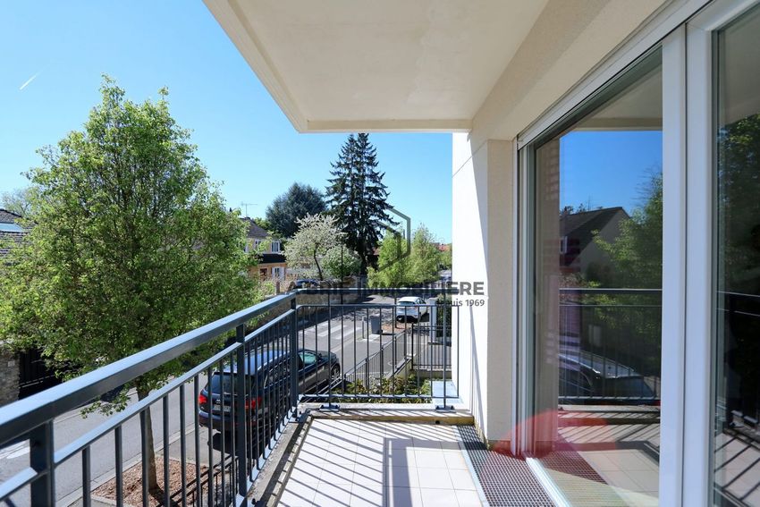 Image Terrasse à appartement de Villecresnes
