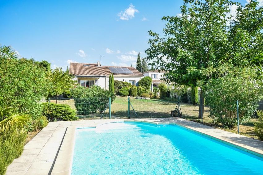 Image Piscine à  maison individuelle de Rochefort-du-Gard