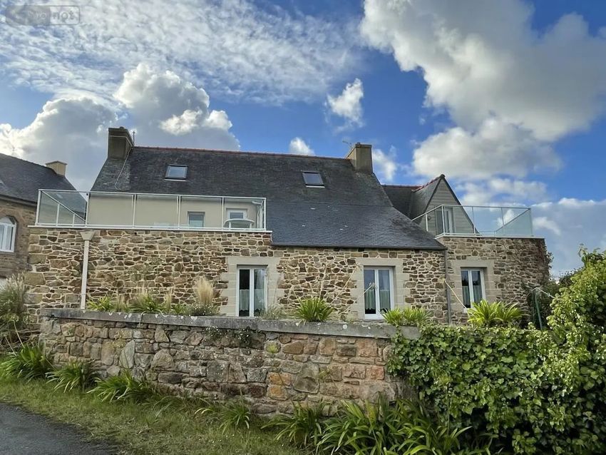 Image Façade à  maison individuelle de Penvénan