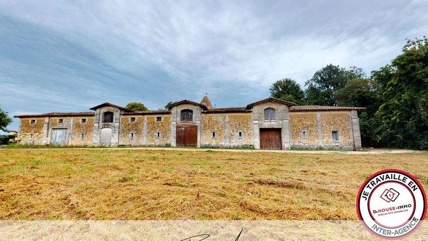 Image Façade à  maison jumelée de Lugon-et-l'Île-du-Carnay