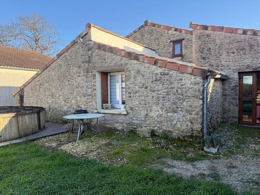 Image Façade à  maison individuelle de Anglade
