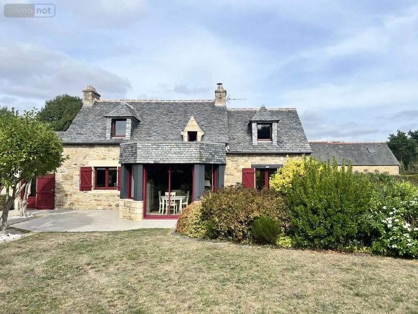 Image Façade à  maison individuelle de Plouisy