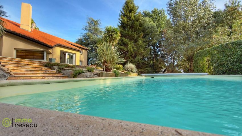 Image Piscine à  maison individuelle de Chemillé-en-Anjou
