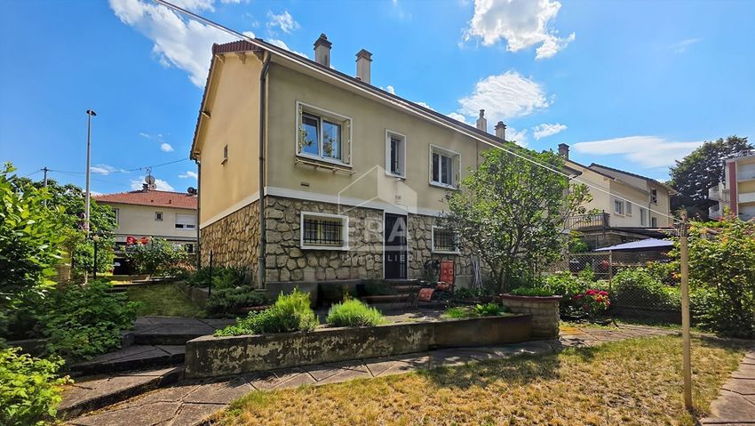 Image Façade à  maison mitoyenne de Noisy-le-Sec