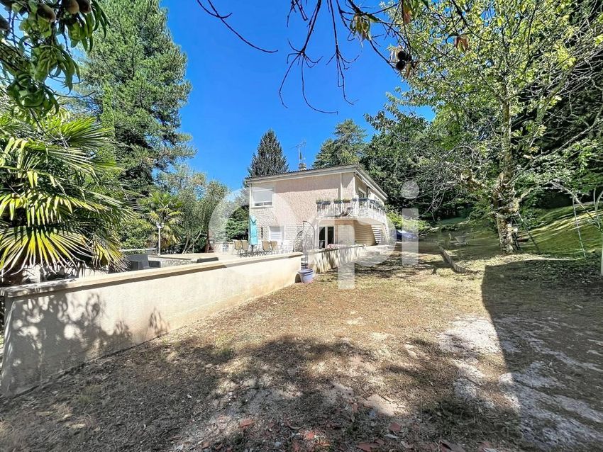 Image Façade à  maison individuelle de Boulazac Isle Manoire