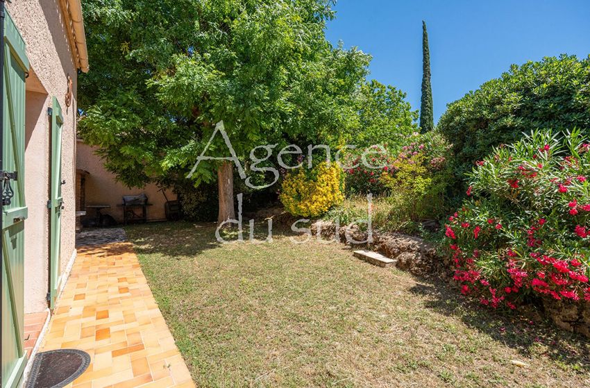 Image Jardin à  maison mitoyenne de Saint-Zacharie