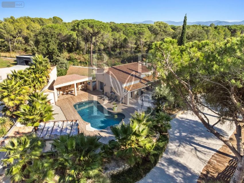 Image Piscine à  maison individuelle de Le Cannet-des-Maures