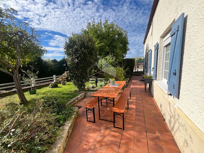 Image Terrasse à  maison individuelle de Martin-Église