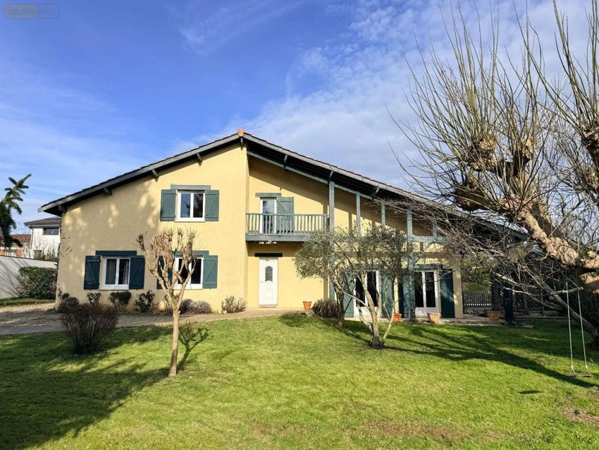 Image Façade à  maison individuelle de Bouliac