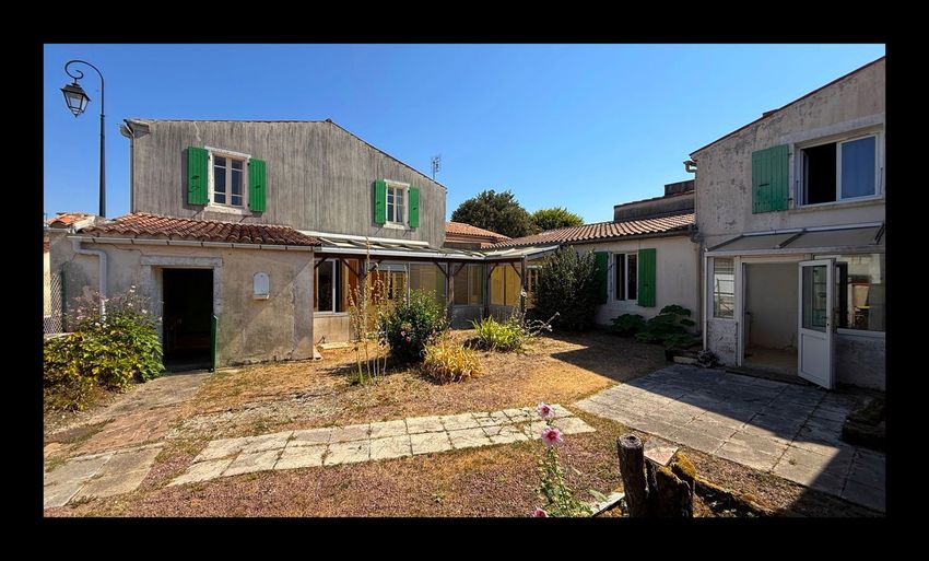 Image Façade à  maison de village de Rue de la Pierrière