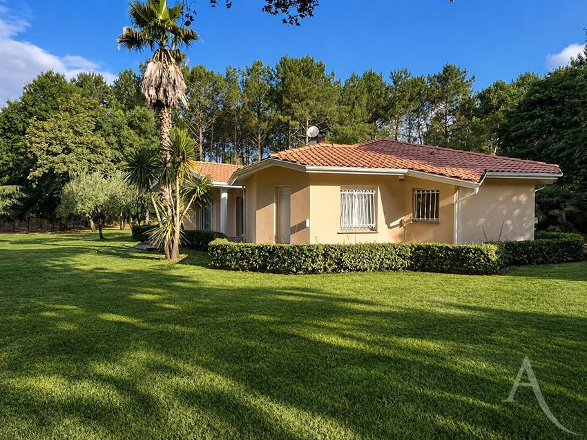 Image Façade à  maison individuelle de Azur